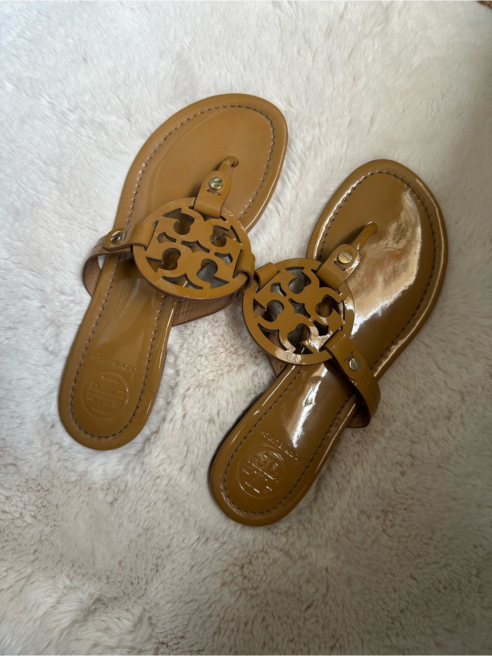Tory Burch Cognac Patent Leather Miller Logo Thong Sandals